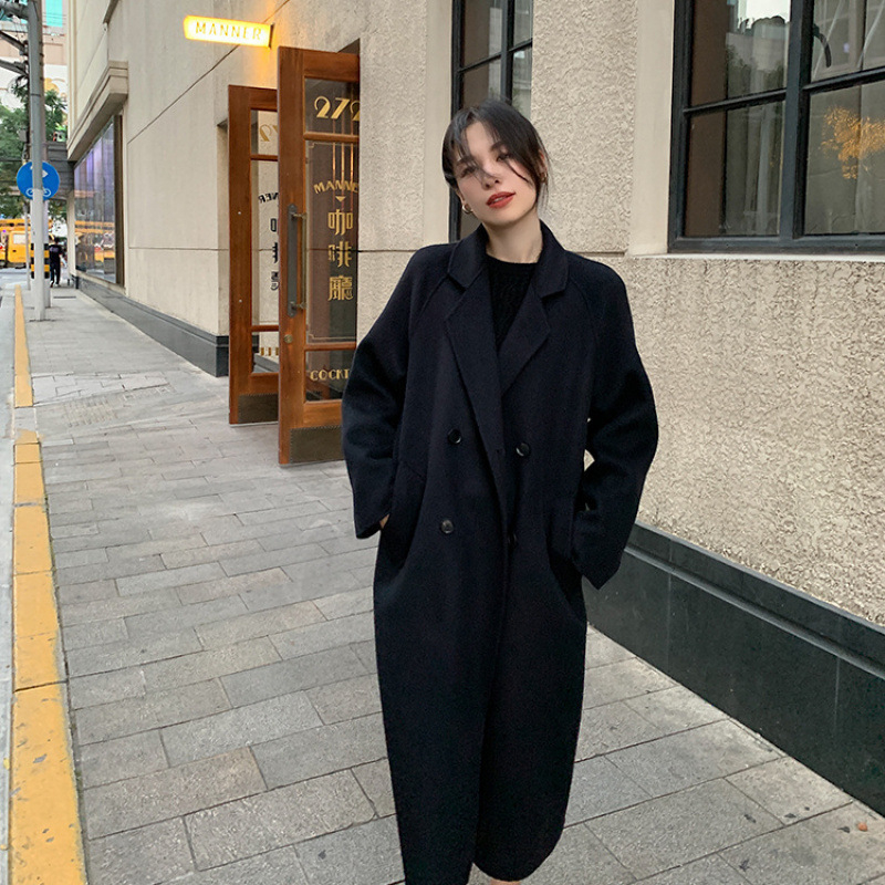 Αναστρέψιμο γυναικείο παλτό από κασμίρι-βάμβακα, μήκος μέχρι γόνατο, φαρδιά γραμμή, 3D σχέδιο, μπροστινό κλείσιμο με τρία κουμπιά, Χειμώνας 2024