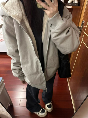 Női kapucnis báránygyapjú és pamut kabát, vastag bélés, A-vonalú szabás, ujj nélkül