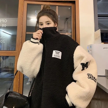 Női báránybőr velúr dzseki chenille anyagból, spandex <30%, rövid fazon 40–50 cm, 3/4 ujjú, szőrme gallér, téli 2024