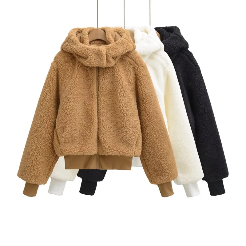 Női kapucnis kabát báránygyapjából, rövid fazon, cipzár, téli 2025, vastag, egyszínű; fő anyag: regenerált cellulóz rost 90–95% + spandex
