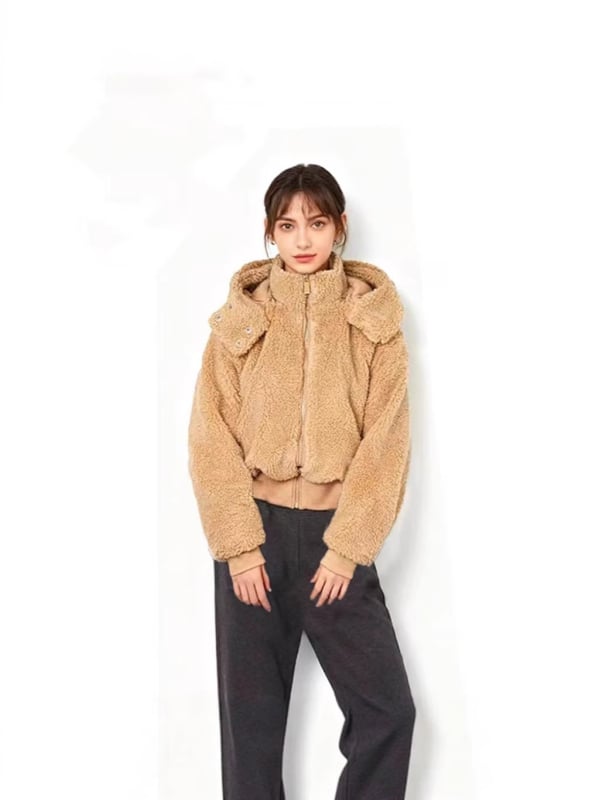 Jachetă cu glugă din blană de miel, croială scurtă, fermoar, Iarna 2025, amestec de bumbac 70-80%, spandex <30%