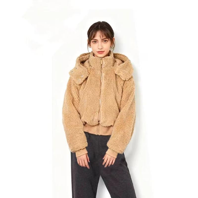 Jachetă cu glugă din blană de miel, croială scurtă, fermoar, Iarna 2025, amestec de bumbac 70-80%, spandex <30%