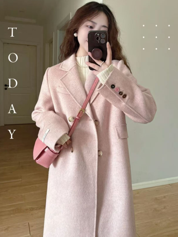 Női gyapjúkabát, karcsú fazon, öltönygallér, egysoros gombolás, 95% feletti gyapjú, téli 2024 kollekció