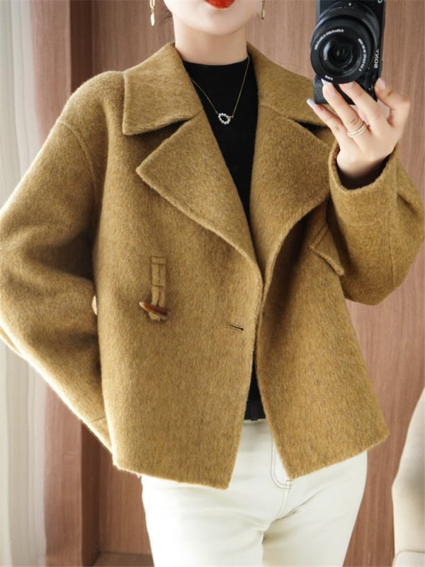 Női reverszibil kasmír-gyapjú kabát, ultra rövid, polo gallér, hosszú ujjú, egygombos zárás