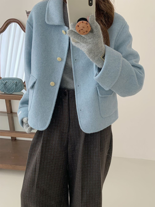 Női rövid gyapjú kabát egyszínű, gyapjú–elasztán keverék (<30%), ősz 2025, hosszú ujjú, egyenes szabás, japán-koreai lazább stílus