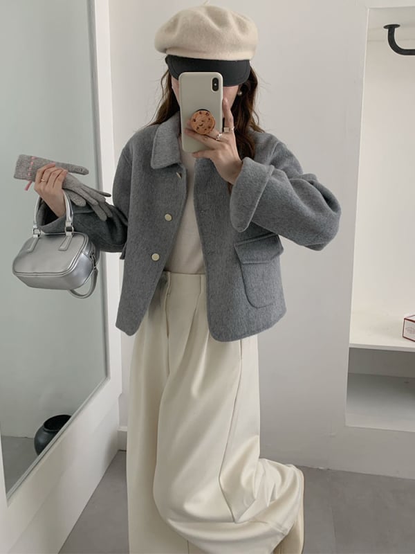 Női rövid gyapjú kabát egyszínű, gyapjú–elasztán keverék (<30%), ősz 2025, hosszú ujjú, egyenes szabás, japán-koreai lazább stílus