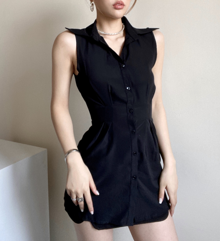 Rochie-tip cămașă din Ice Silk, spate decupat, fără mâneci, guler rever, croială A-line