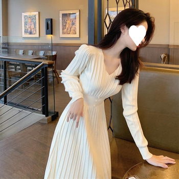 Rochie maxi tricotată pentru femei, cu guler înalt și mâneci clopot, toamnă 2025, stil street fashionista