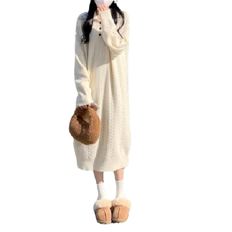 Dlhé pletené šaty s káblovou štruktúrou, golier s reverom, dlhé rukávy, vysoký pás