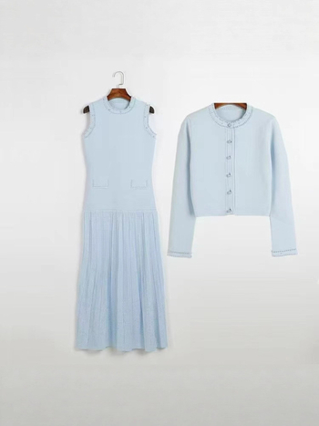 Set top tricotat din viscoză și rochie, guler rotund, talie medie, croială A-line, primăvara 2025