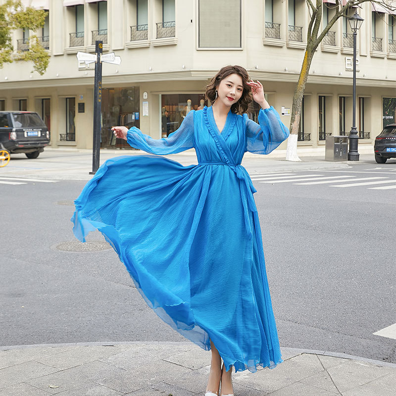 Šaty s dlhými rukávmi, výstrih do V, rukáv typu lotosového listu, jednofarebný vzor, tkanina: nylon