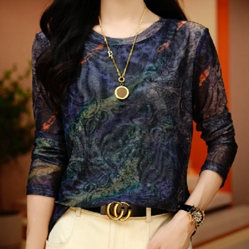 Тениска с кръгло деколте, флорална шарка, дълги ръкави, мрежеста вложка, градски стил