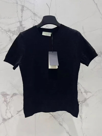 Плетен топ с къси ръкави, тясно прилепващ модел, кръгло деколте, релефен жакард с букви, полиестер, лято 2024