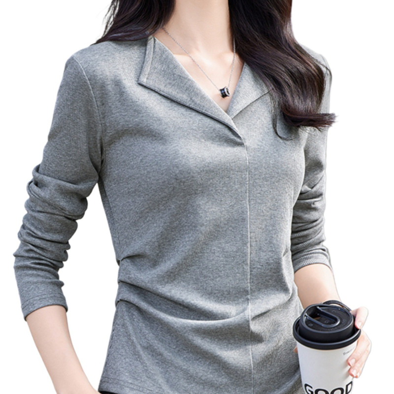 женска едноцветна тениска с лацетна яка и дълги ръкави, вискоза-еластанова смес, тясна кройка, средна дължина 50–65 см, есен 2025