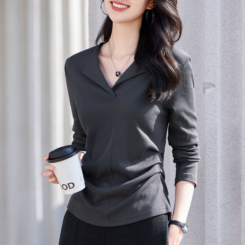 женска едноцветна тениска с лацетна яка и дълги ръкави, вискоза-еластанова смес, тясна кройка, средна дължина 50–65 см, есен 2025