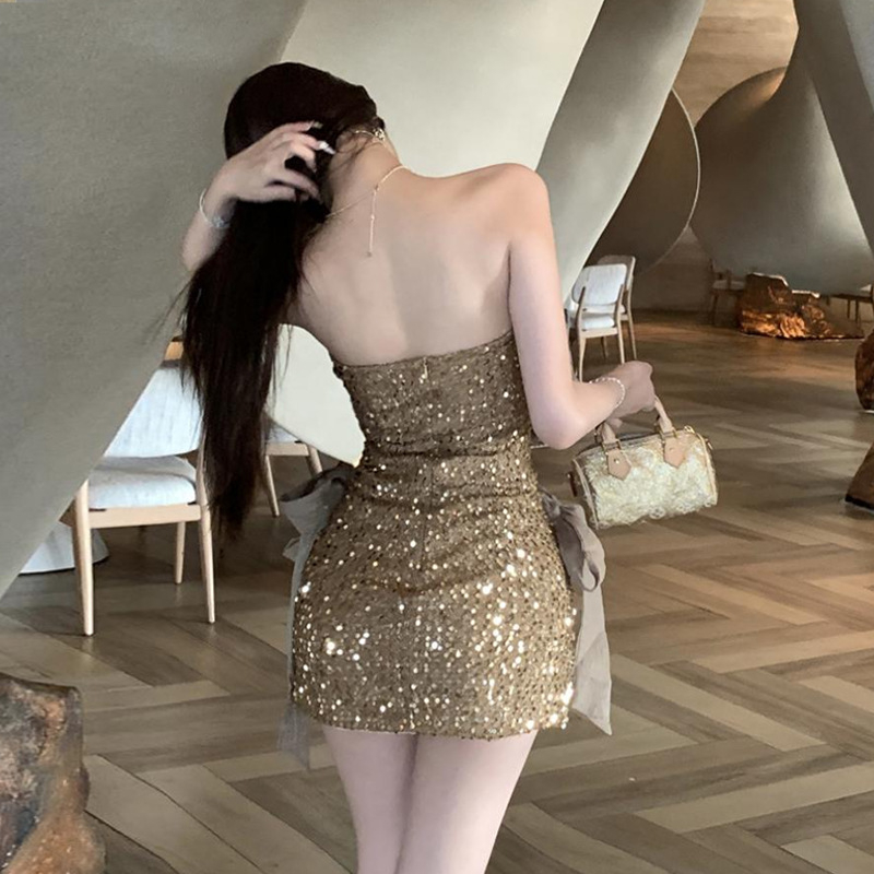 Rochie mini fără bretele, de tip tube-top, paiete, siluetă cu linie șolduri, poliester stretch, detalii colaj