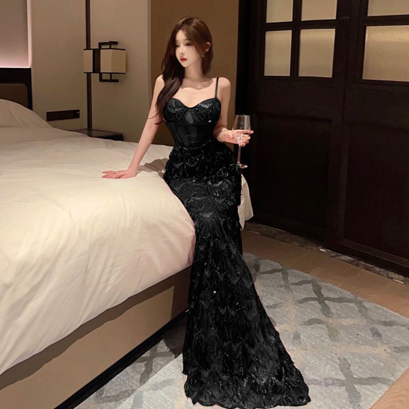 Rochie lungă fără mâneci, decolteu în V, talie înaltă, poliester extensibil