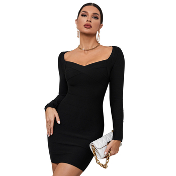 Hosszú ujjú kötött ruha egylinés gallérral, magas derekú ceruza szabású, középméretű hossz, poliészter-spandex anyag