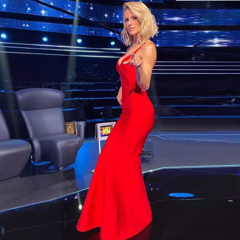 V-nyakú, ujjatlan estélyi ruha, elasztikus derékvonal, cipzár, poliészter-spandex keverék