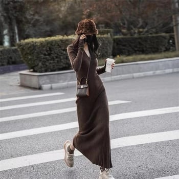 V-nyakú kötött ruha, hosszú ujjú, magas derekú, pullover-stílusú, core-spun fonalból (viskoza/ nylon)