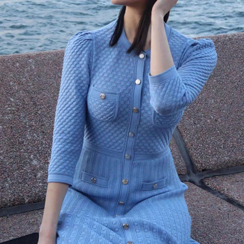 Duga haljina A-linije s proreznim dizajnom, elastični pojas, okrugli izrez, rukavi 3/4