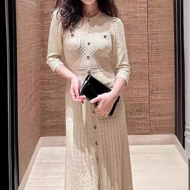 Duga haljina A-linije s proreznim dizajnom, elastični pojas, okrugli izrez, rukavi 3/4