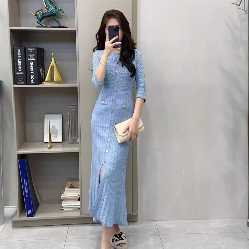 Duga haljina A-linije s proreznim dizajnom, elastični pojas, okrugli izrez, rukavi 3/4