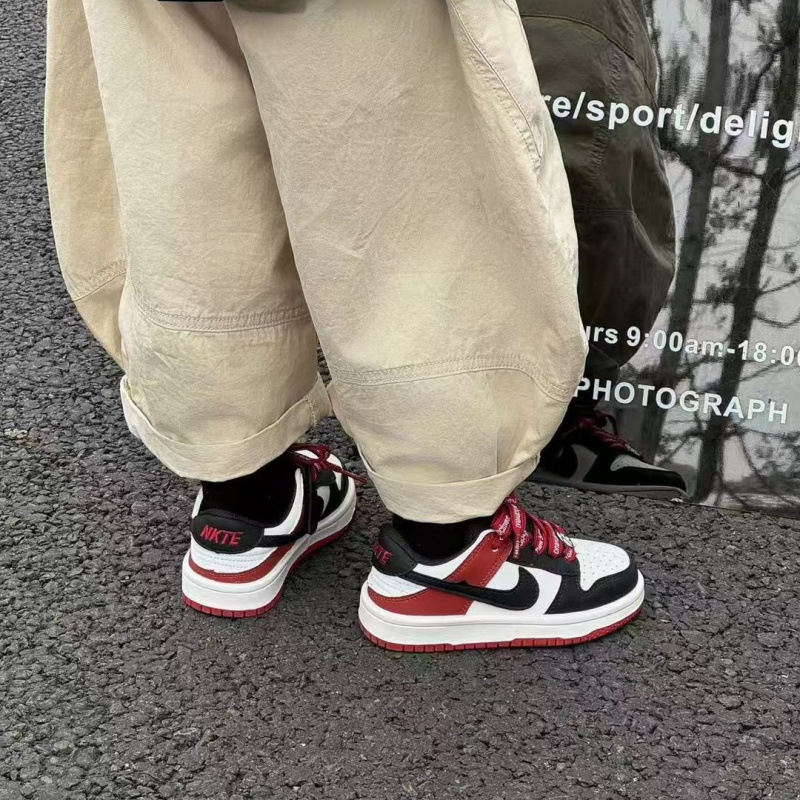 Детски спортни обувки от естествена кожа – антихлъзгаща подметка, закопчаване с велкро, подметка от гума, унисекс