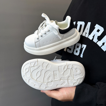 Детски маратонки, дишащи и с Velcro закопчаване, горно от микрофибър, EVA подметка (Унисекс; за възраст 4–16 години)