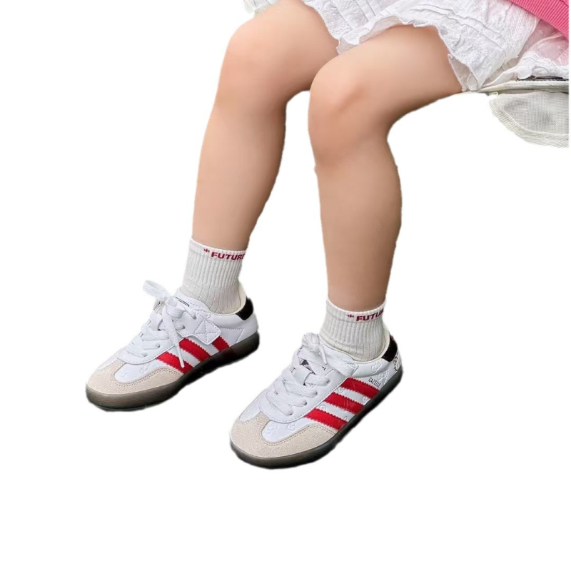 Dječje tenisice od prave kože s Velcro zatvaračem, niski gležanj, gumena potplat, uzorak pruga