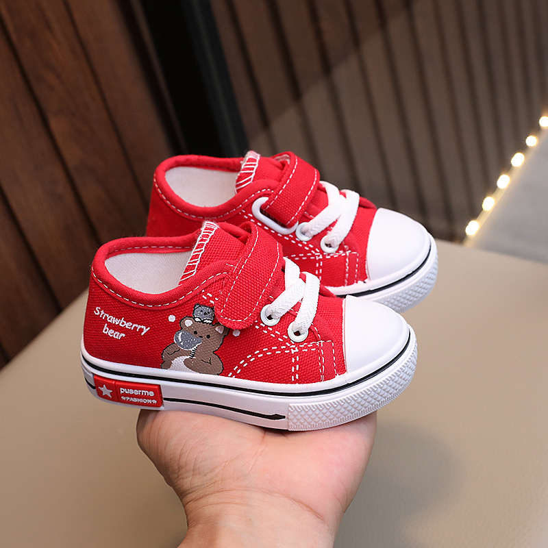 Gyermekeknek szánt vászon tornacipő járáshoz, lélegző vászon felsőrésszel, csúszásmentes gumí talppal, Velcro-zárás, 1–3 éves korosztálynak, téli, tavaszi és őszi szezonokra megfelelő