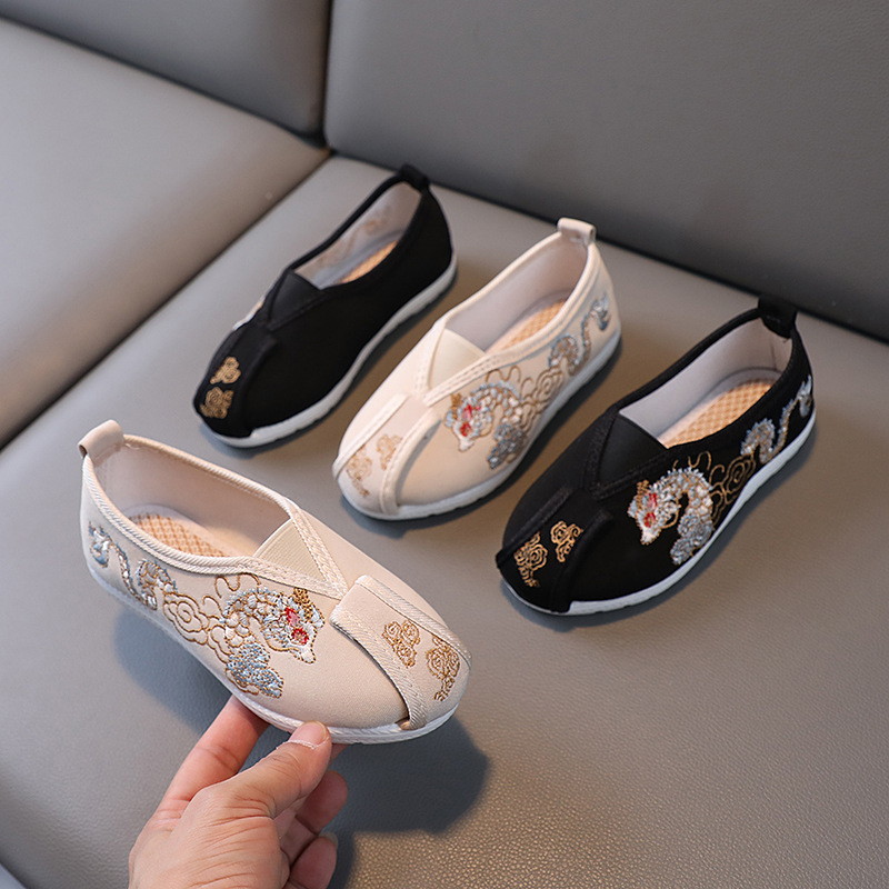 Gyerekeknek szóló etnikus stílusú vászon cipő, elasztikus pánttal; felső rész vászon, belső talp textil, talp TPR