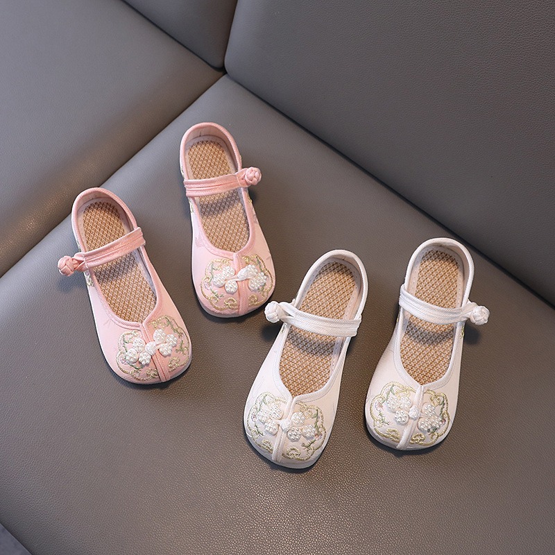 Lány Hanfu cipői, etnikus stílus (sátén felsőrész, textil talpbetét, TPR talp, rugalmas pánt)