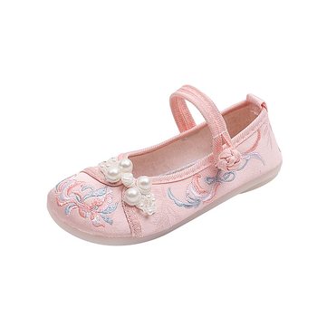 Gyerekeknek készült hímzett cipő, etnikus stílus, satin felső, textil belső talp, TPR talp, elasztikus pánt