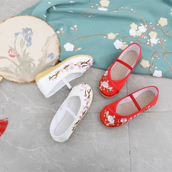 Hanfu lányoknak cipő, kínai stílusú hímzett gyerekcipő, satin felsőrész, PU belső és PU talp, műanyag talp, színpadi visehez