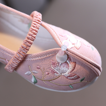 Hanfu jalatsid tüdrukutele puuvillase ülaosaga, tikandid, kummist tald, terav varvas, traditsiooniline rahvuslik stiil