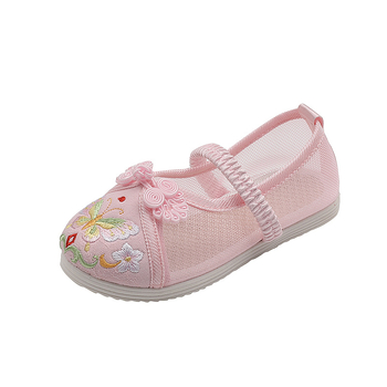 Gyerekeknek készült szandál, hímzett hálós felsőrésszel, Kínai Köztársaság stílusa, elasztikus pánttal záródó, lányoknak 3–11 éves korig