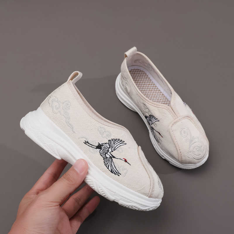 Pantofi din pânză, lucruri manual, stil etnic brodat, vârf din pânză, talpă din tendon de vițel, profil redus