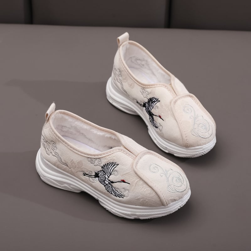 Pantofi din pânză, lucruri manual, stil etnic brodat, vârf din pânză, talpă din tendon de vițel, profil redus