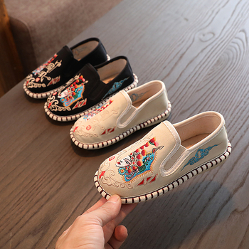 Laste Hanfu riidest kingad, tikitud, Hiina stiilis, talla veiseliha kõõlusega, hingavad ja kerged, poistele 4–12 aastat, kevadel