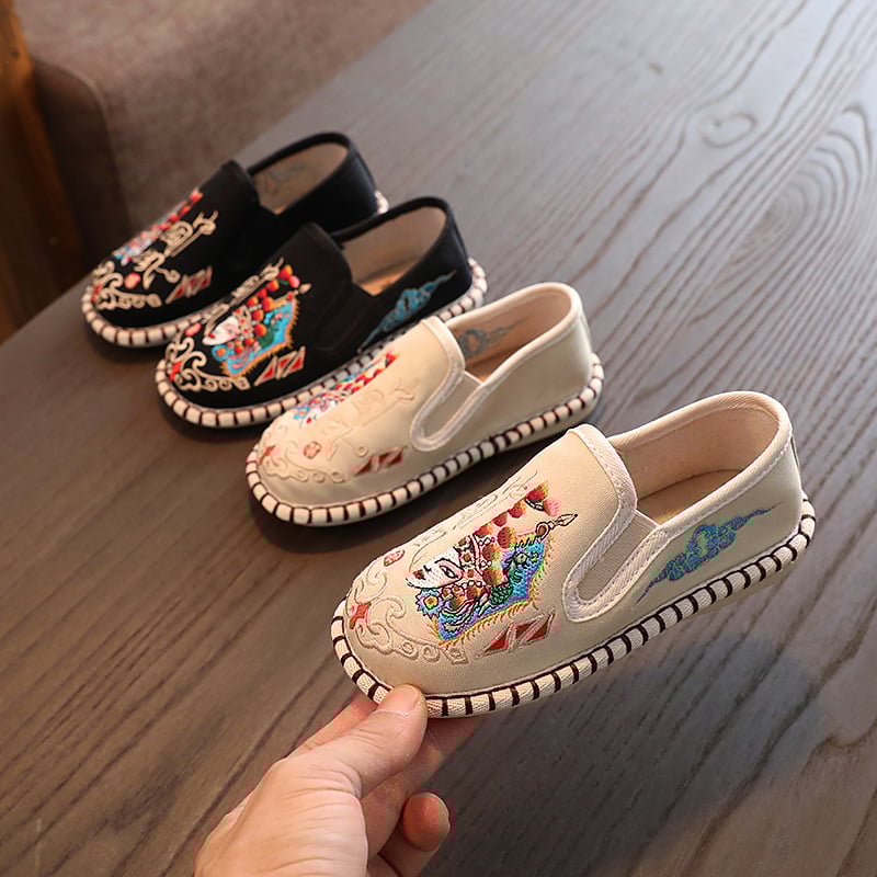 Laste Hanfu riidest kingad, tikitud, Hiina stiilis, talla veiseliha kõõlusega, hingavad ja kerged, poistele 4–12 aastat, kevadel