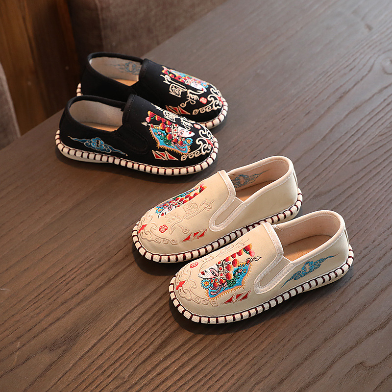 Laste Hanfu riidest kingad, tikitud, Hiina stiilis, talla veiseliha kõõlusega, hingavad ja kerged, poistele 4–12 aastat, kevadel