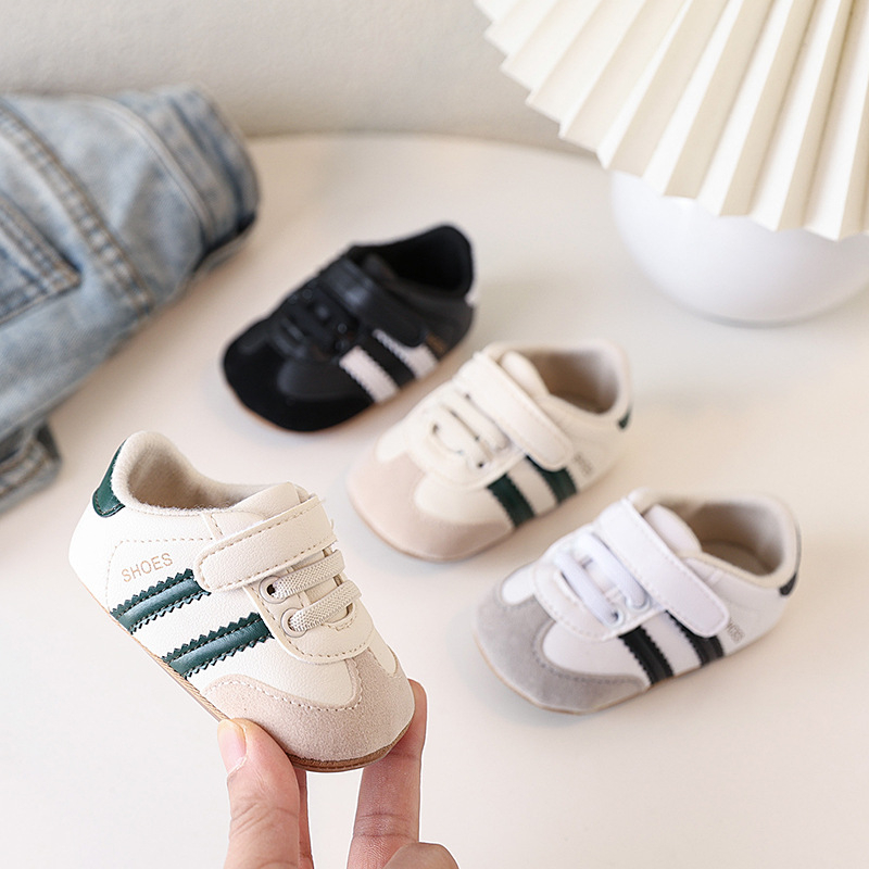 Toddler tenisice: gornji dio od sintetičke kože, prozračne, anti-slip meka potplata, Velcro zatvarač, unisex, proljeće–jesen, 12–36 mjeseci, sportski stil