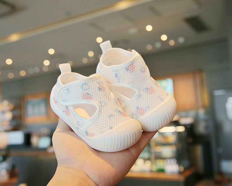 Cipele za bebe i djecu: prozračne mrežaste gornje, Velcro zatvarač, protuklizna i izdržljiva potplata, uzrast 12–36 mjeseci