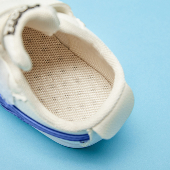 Jesenske cipele za bebe – meka i debela potplata, bijele tenisice za dječake i djevojčice, s kopčanjem na Velcro, 12–36 mjeseci