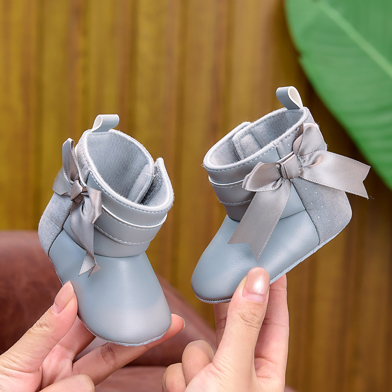 Baba csizmák kislányoknak, hercegnő stílus, lágy talp, Velcro zárás, csúszásmentes, alacsony szár, 6–12 hónap és 12–36 hónap, tavasz–ősz