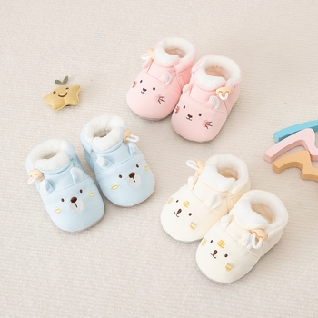 Zimske cipele za bebe s cartoon motivom na pamuku, mekana protuklizna potplata, unisex