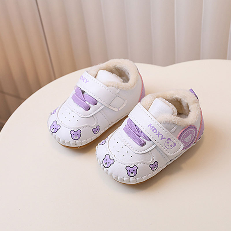 Cipele za bebe s gornjim dijelom od sintetičke kože, debeli flis unutarnje, mekana potplata, zatvarač na čičak, crtani stil