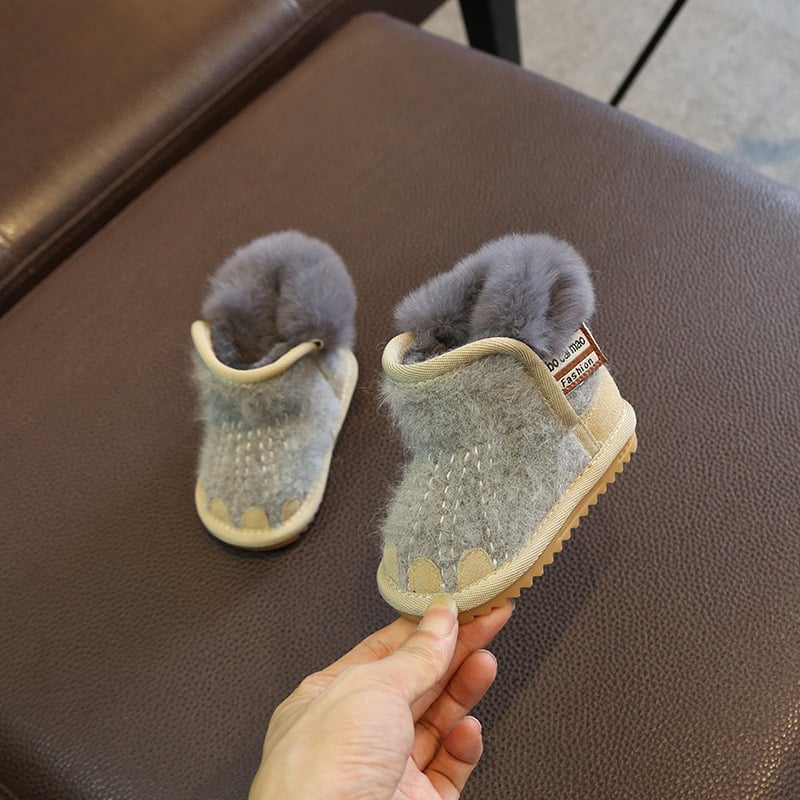 Cizme de zăpadă pentru copii 1–3 ani, partea superioară din blană, căptușeală din lână artificială, talpă din tendoane de vițel, ușoare și antiderapante