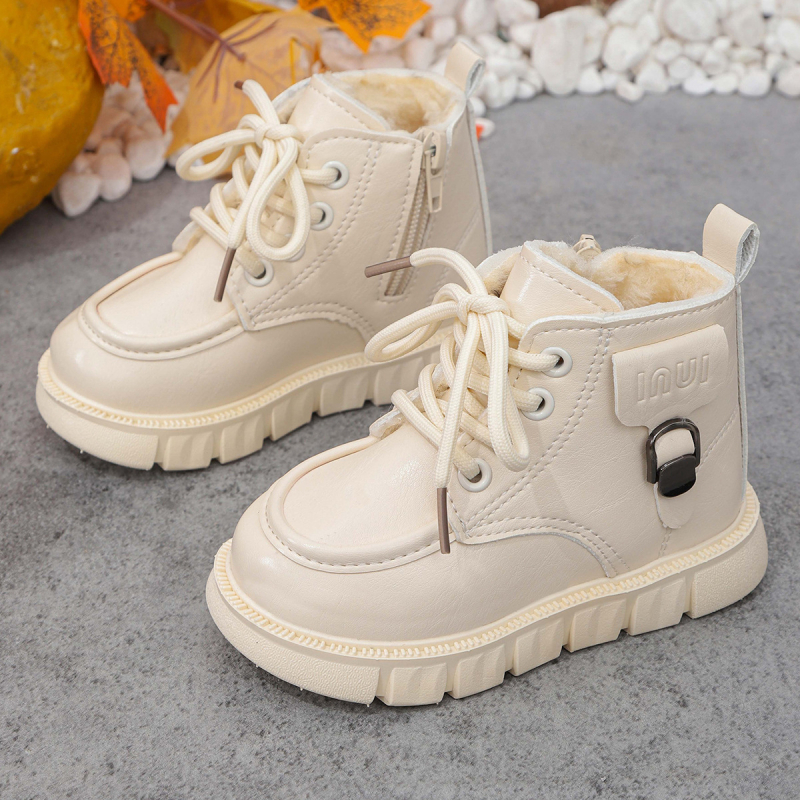 Gyerekeknek készült Martin csizmák: vízállóak, melegek, csúszásállóak, oldalsó cipzárral és gumitalppal